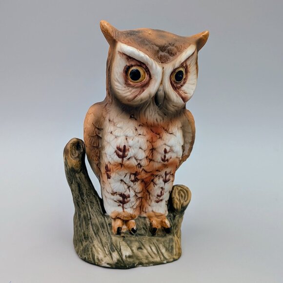 Vintage Porcelain Horned Owl Figurine on Tree Stump |  Bird Collectible - Picture 1 of 7